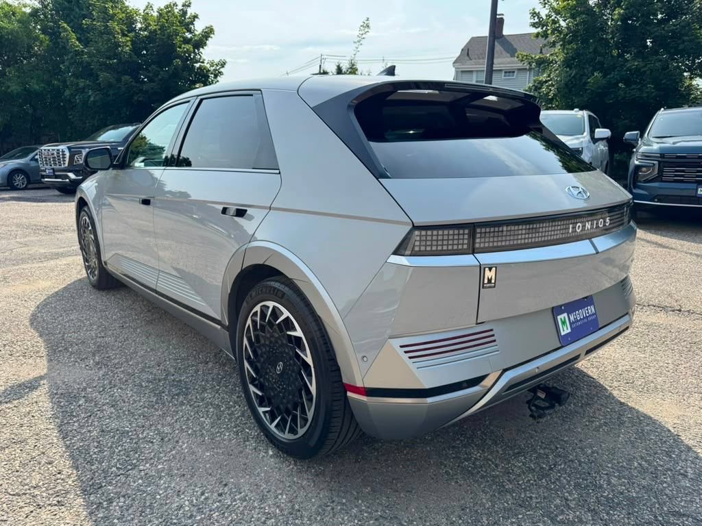 Certified 2023 Hyundai Ioniq 5 Limited AWD/4WD image 4