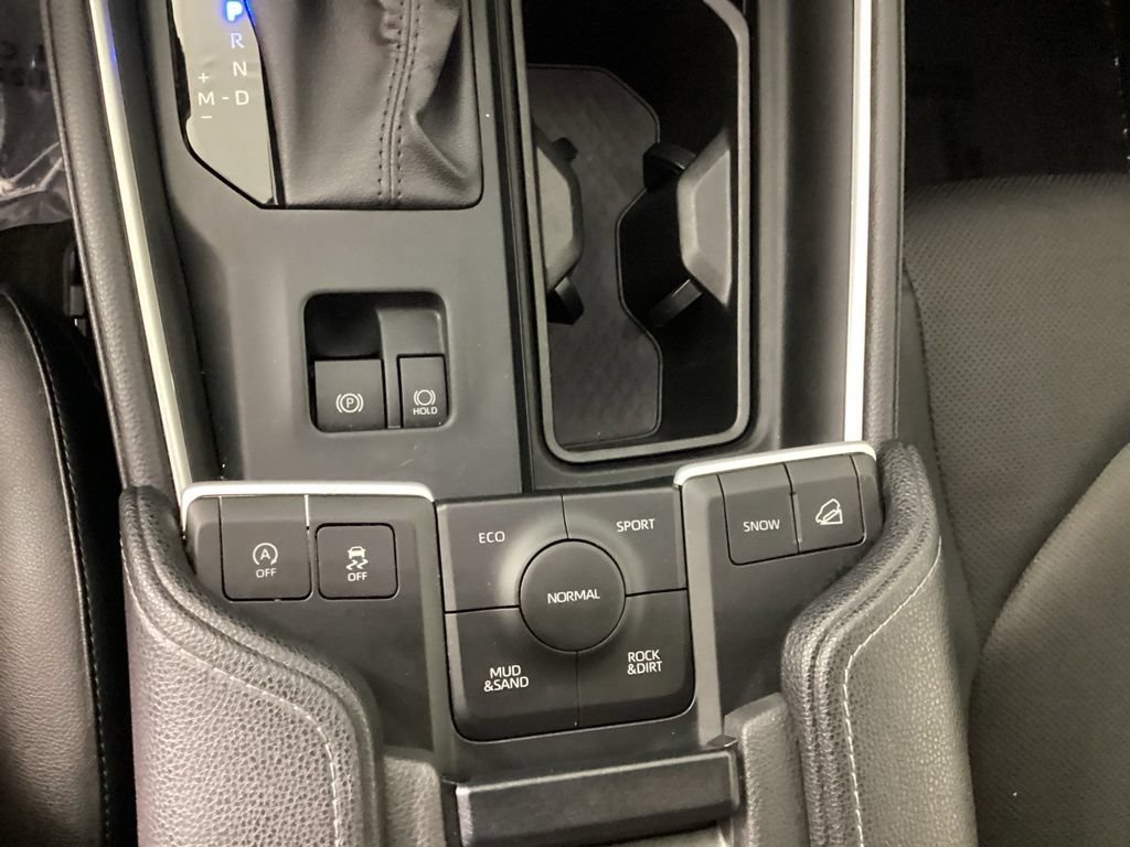 Used 2024 Toyota Grand Highlander AWD image 27