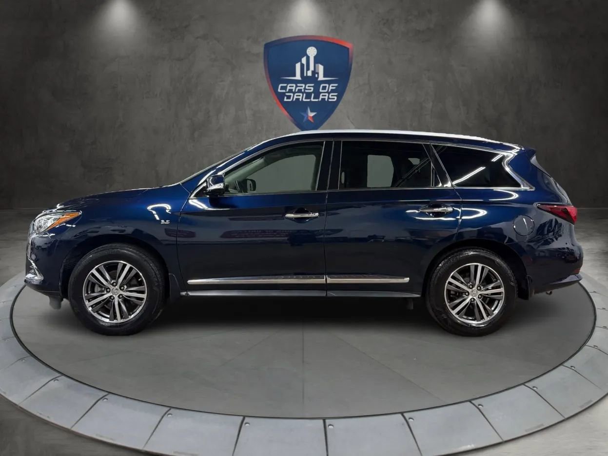Used 2019 INFINITI QX60 Luxe w/ Essential Package FWD image 2
