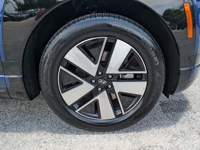 Used 2026 Hyundai Ioniq 9 SEL AWD/4WD image 11