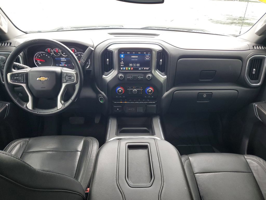 Used 2019 Chevrolet Silverado 1500 LTZ AWD/4WD image 10