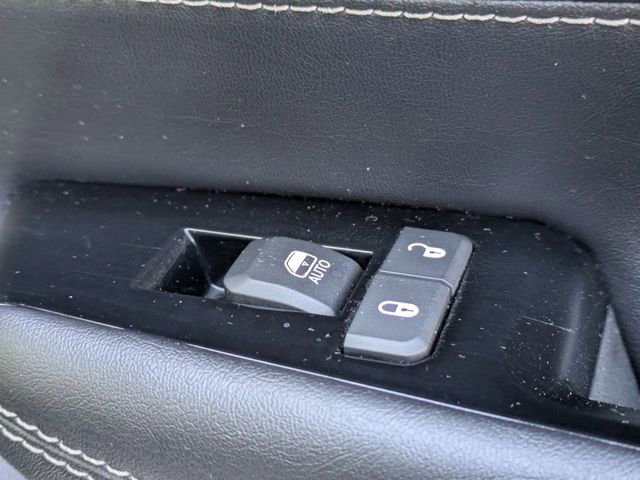 Used 2024 Jeep Wagoneer L Series III w/ Flexible Seating Group image 33