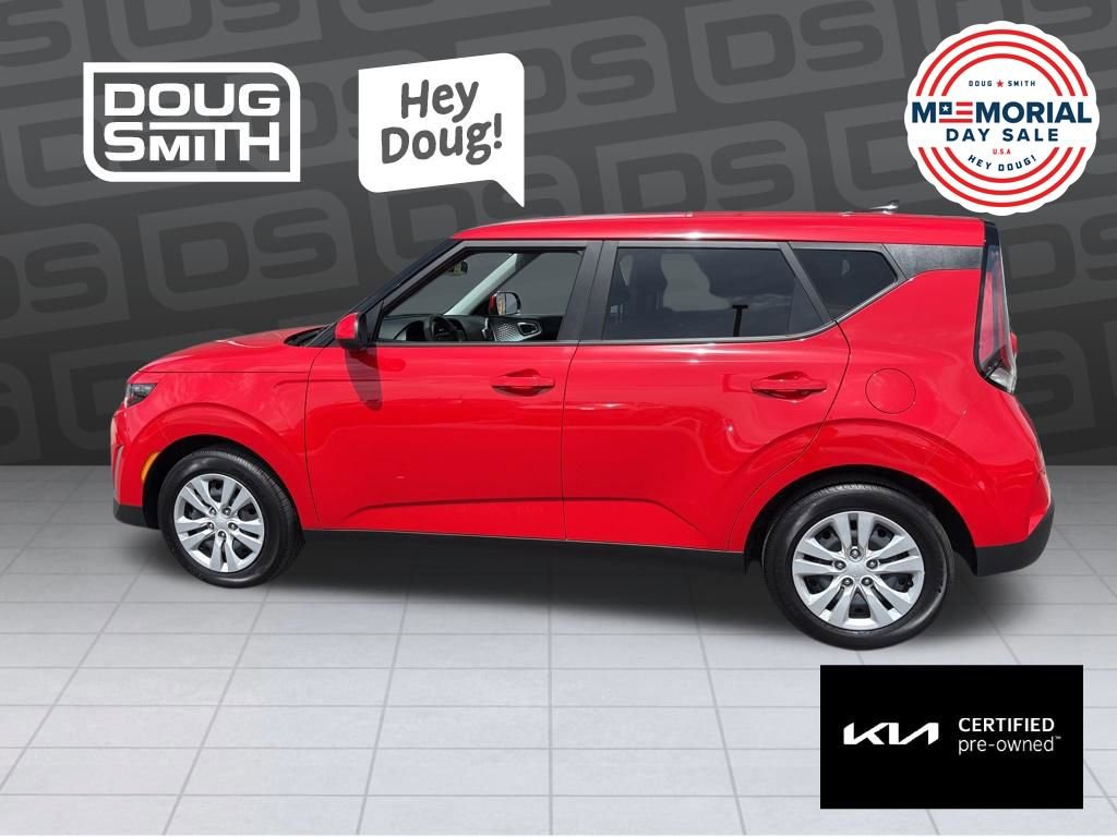Certified 2023 Kia Soul LX FWD image 2