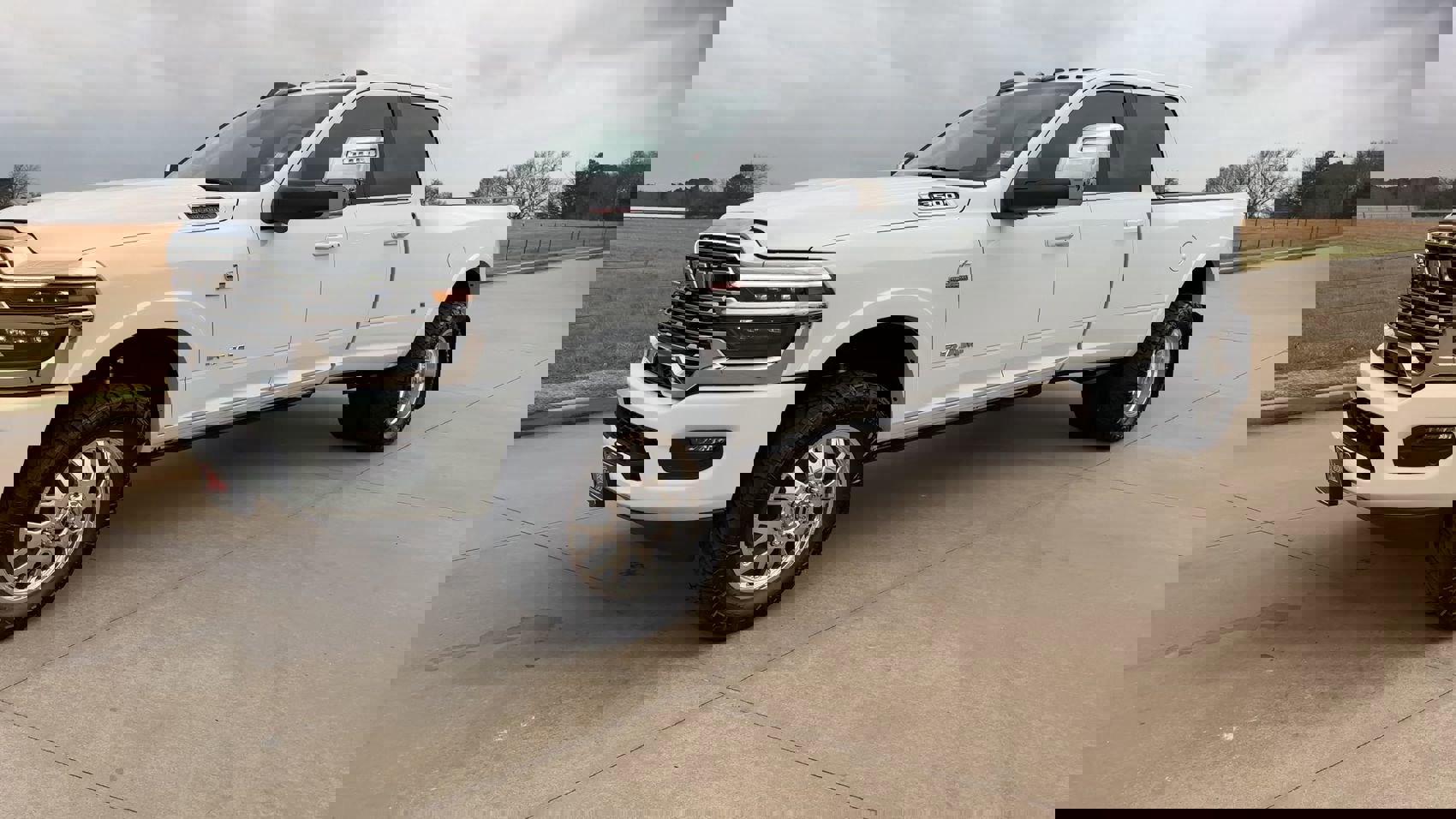 New 2025 RAM 3500 Longhorn image 3