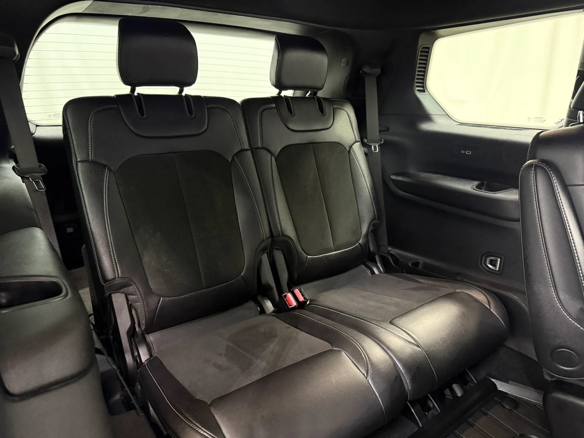 Used 2023 Jeep Grand Cherokee L Laredo AWD/4WD image 19