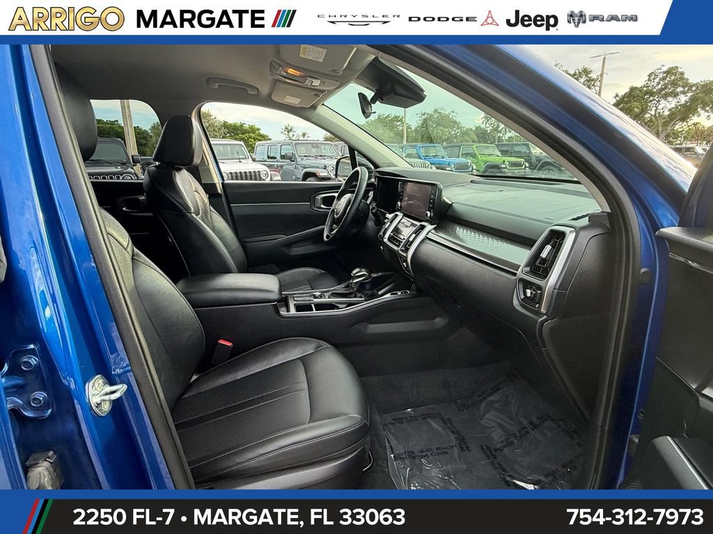 Used 2022 Kia Sorento S FWD image 19
