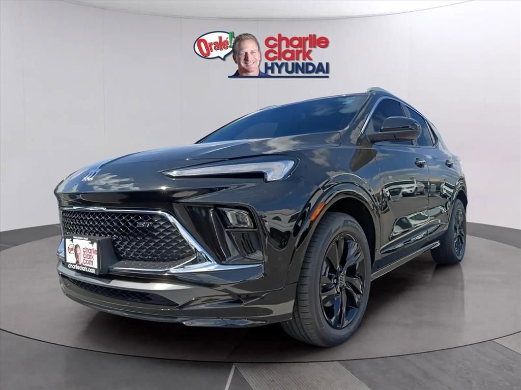 Used 2026 Buick Encore GX Sport Touring image 1
