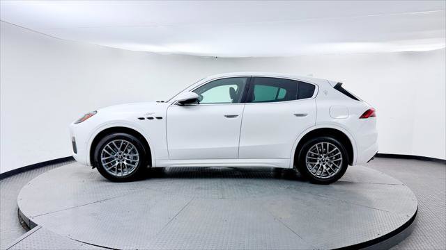 Used 2024 Maserati Grecale GT AWD/4WD image 3