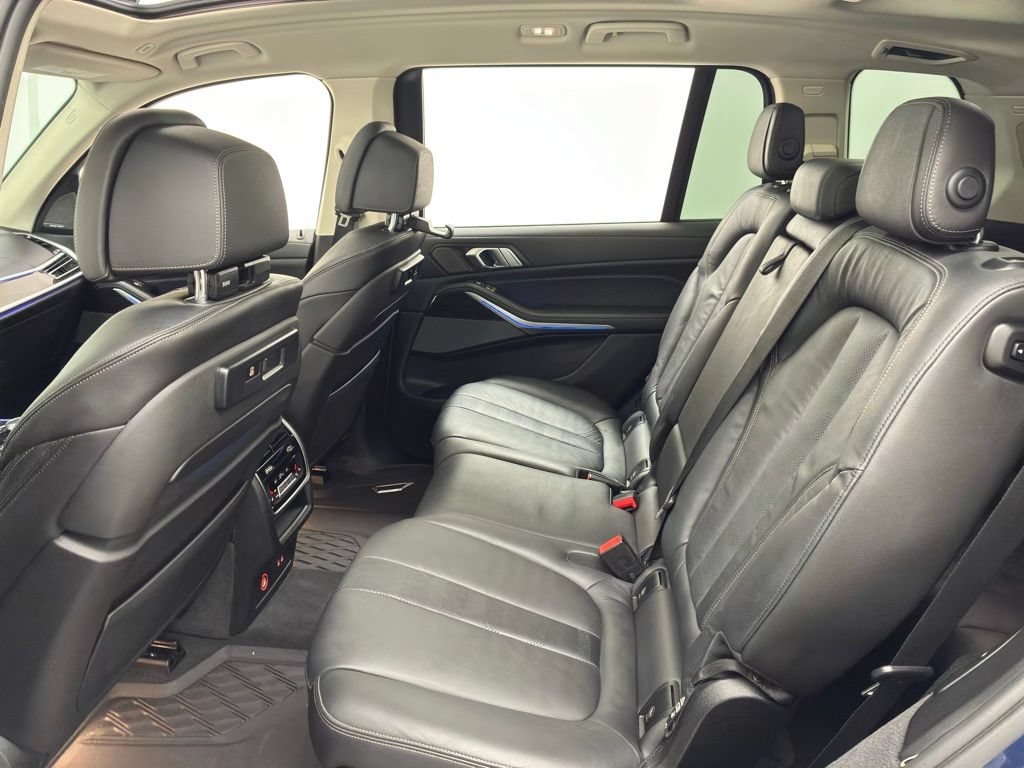 Used 2019 BMW X7 xDrive50i w/ Premium Package AWD/4WD image 48