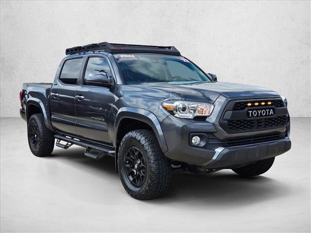 Used 2022 Toyota Tacoma SR5 RWD image 5