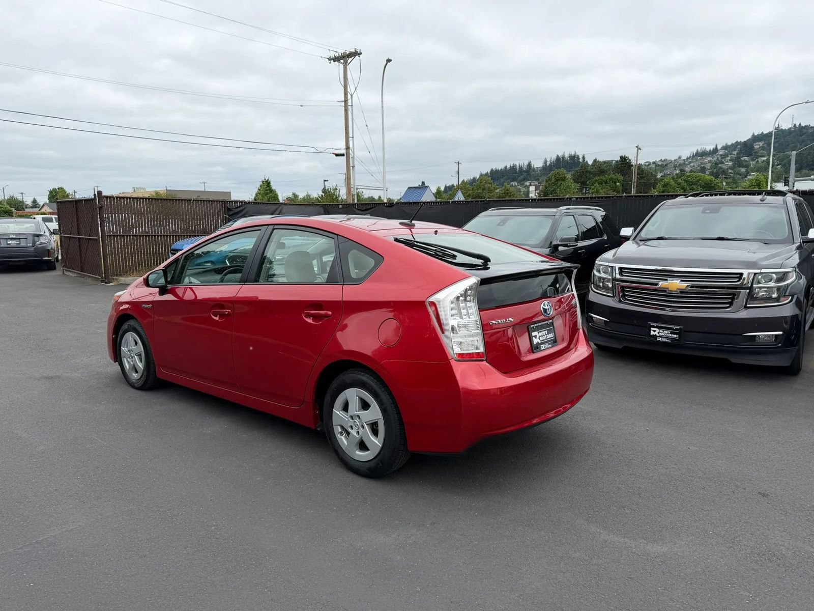 Used 2010 Toyota Prius Three w/ Preferred Accessory Pkg FWD image 6