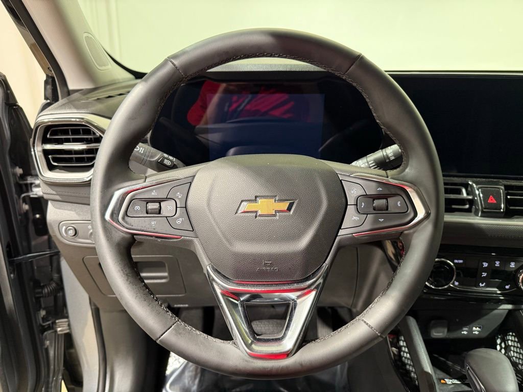 Used 2026 Chevrolet TrailBlazer LT w/ Convenience Package AWD/4WD image 21
