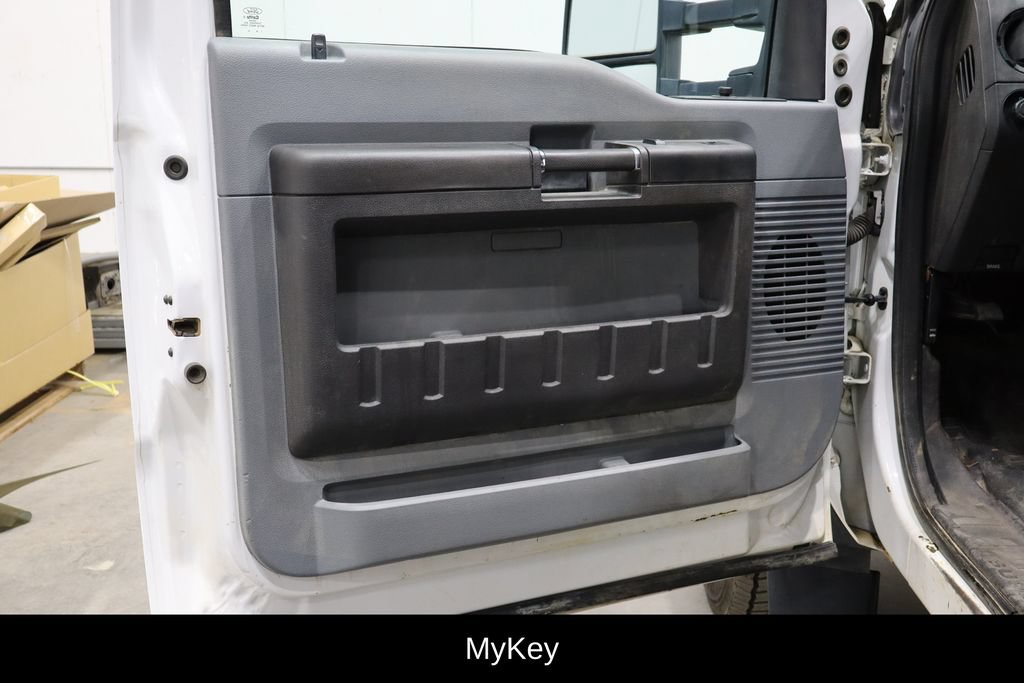 Used 2012 Ford F550 4x4 Regular Cab Super Duty w/ Payload Upgrade Pkg image 16