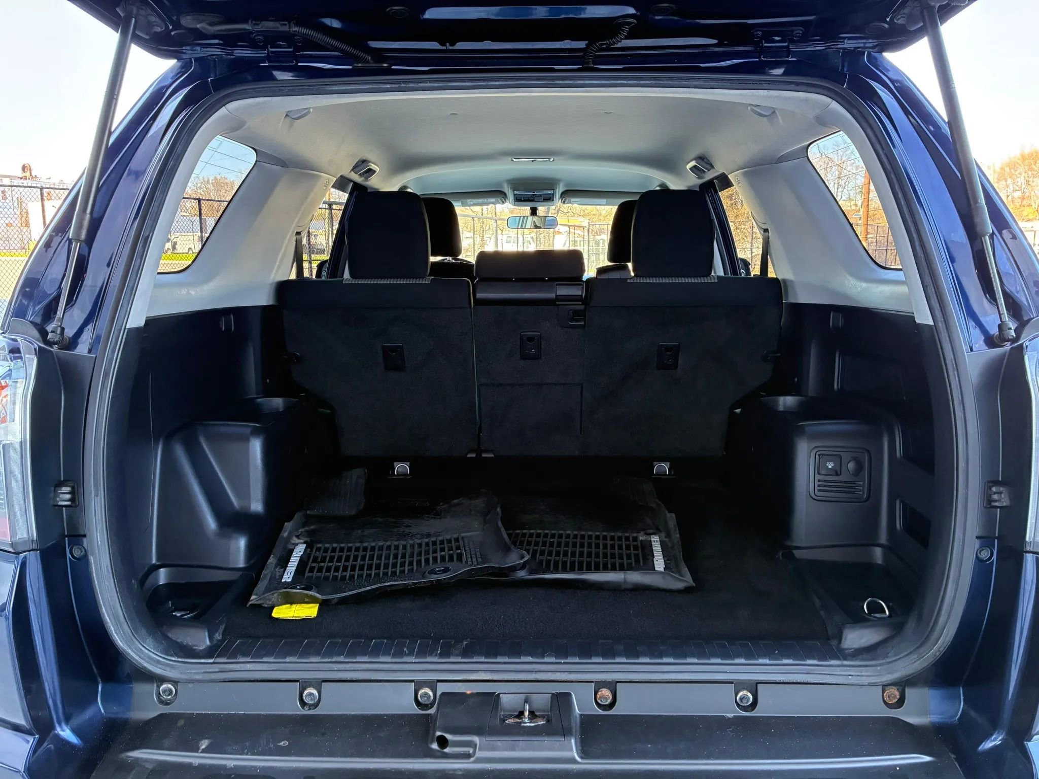 Used 2016 Toyota 4Runner SR5 image 21