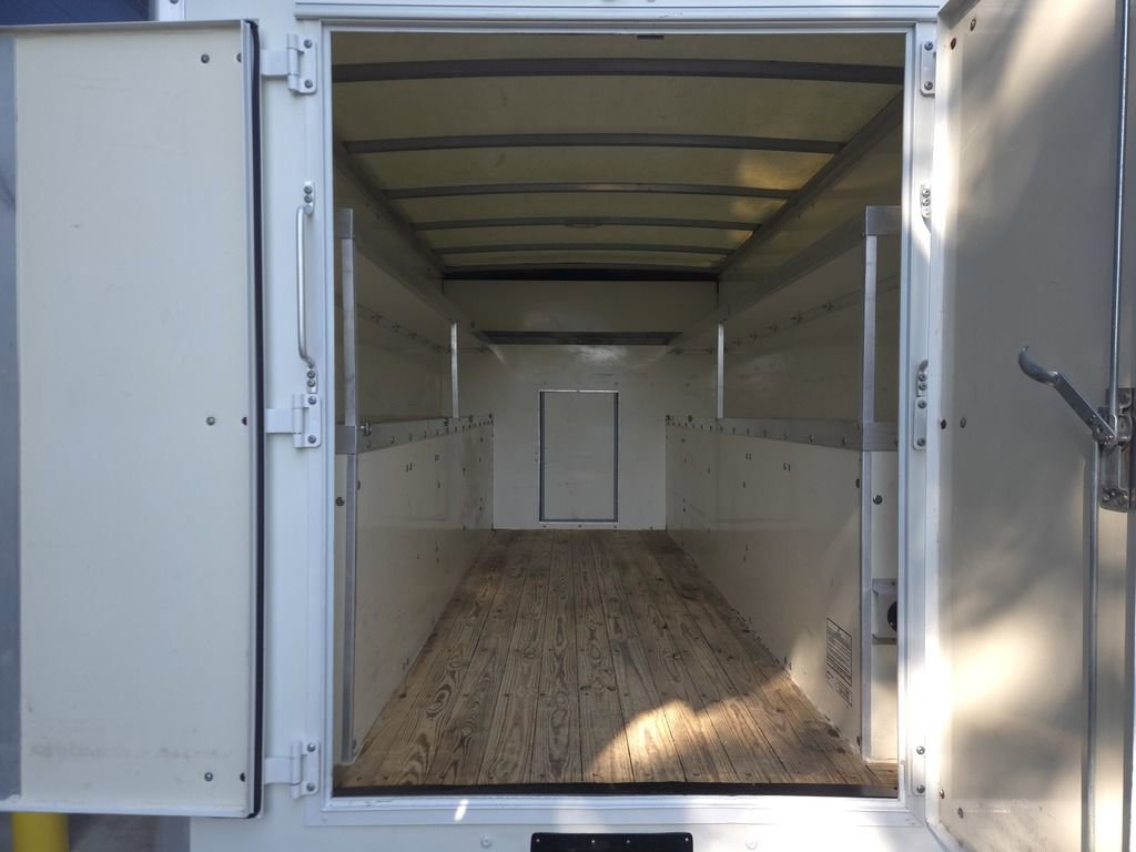 Used 2019 Chevrolet Express 3500 RWD image 11