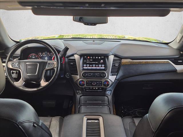 Used 2016 GMC Yukon Denali w/ Open Road Package AWD/4WD image 18