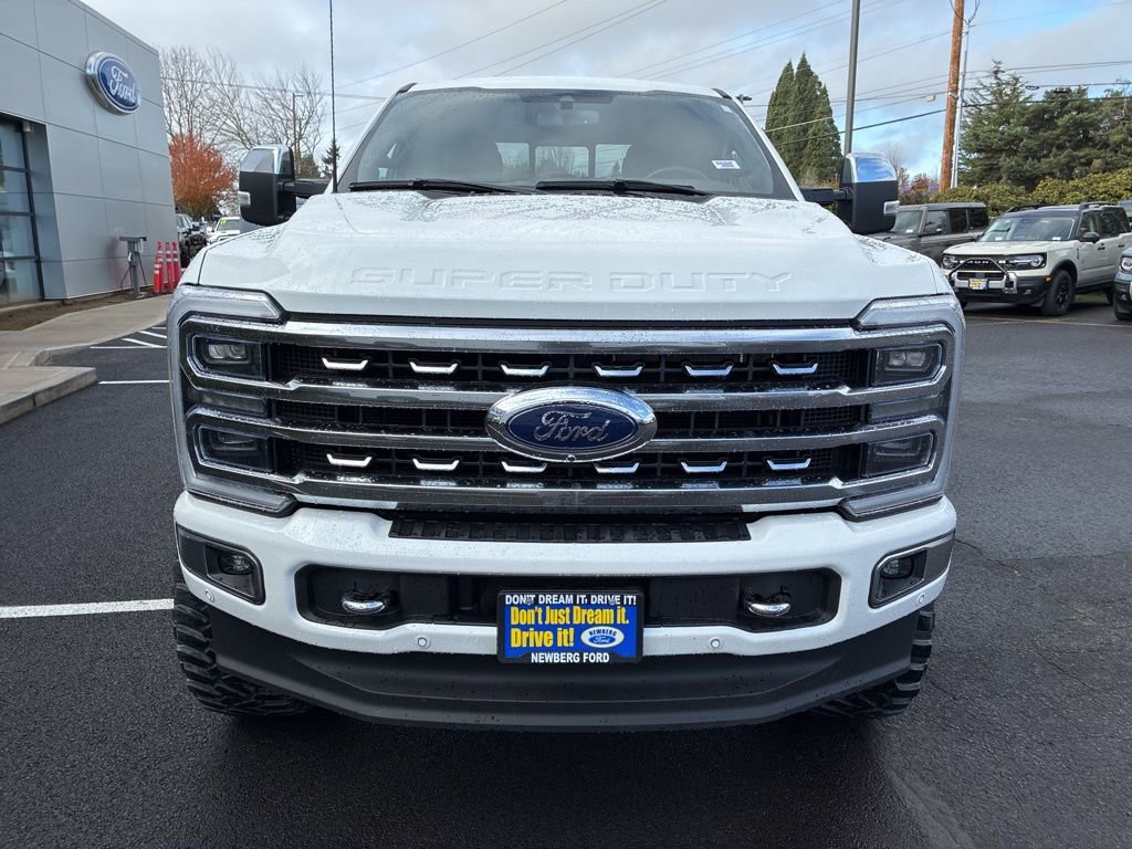 Used 2024 Ford F250 Platinum image 2
