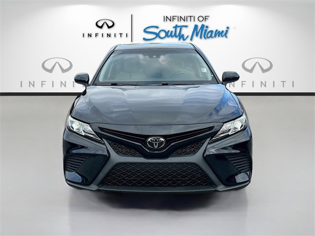 Used 2018 Toyota Camry SE video 2