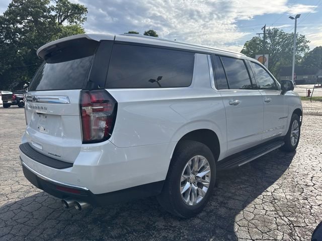 Used 2023 Chevrolet Suburban Premier AWD/4WD image 5