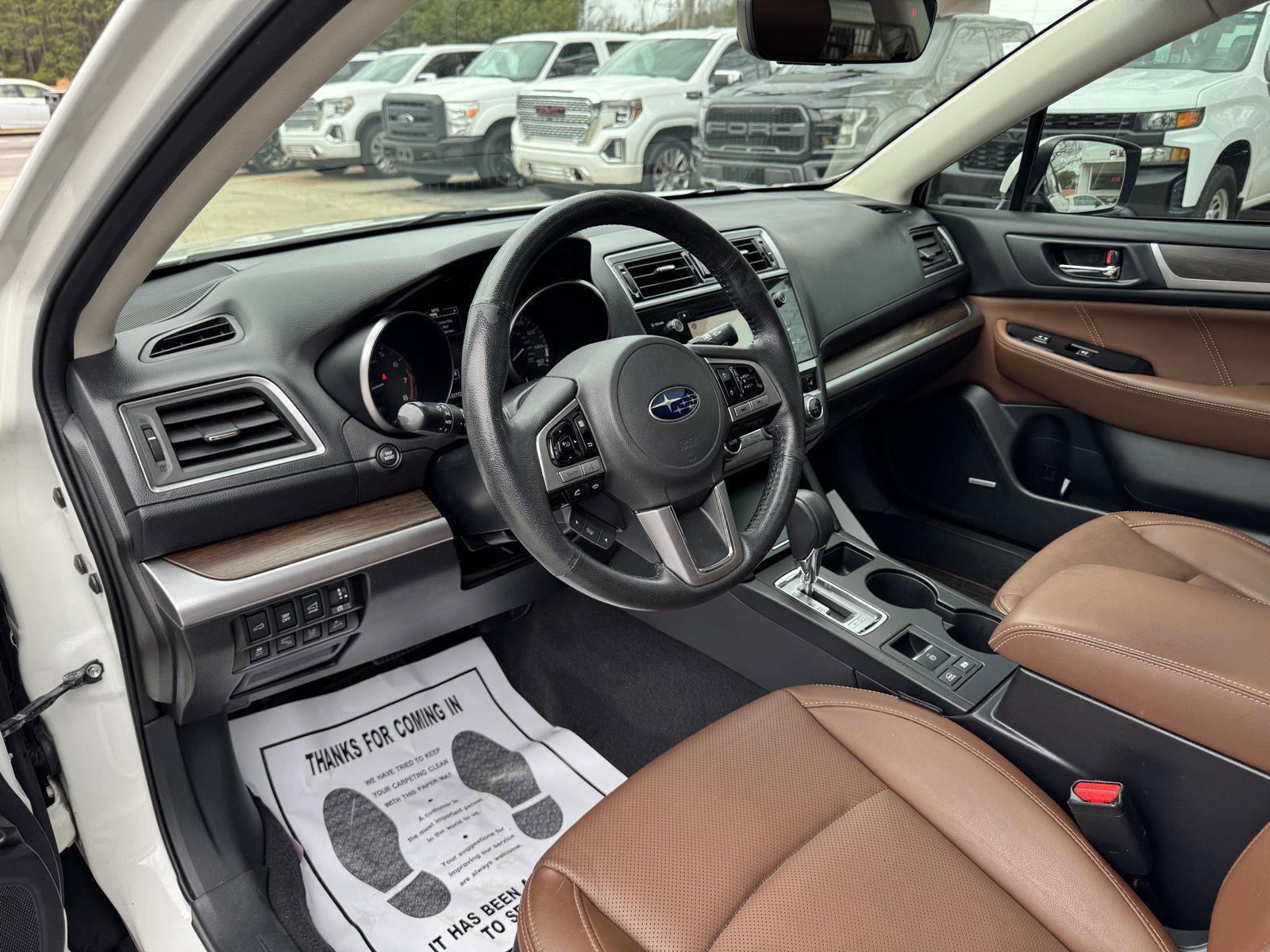 Used 2017 Subaru Outback 3.6R Touring w/ Popular Package #5A image 2