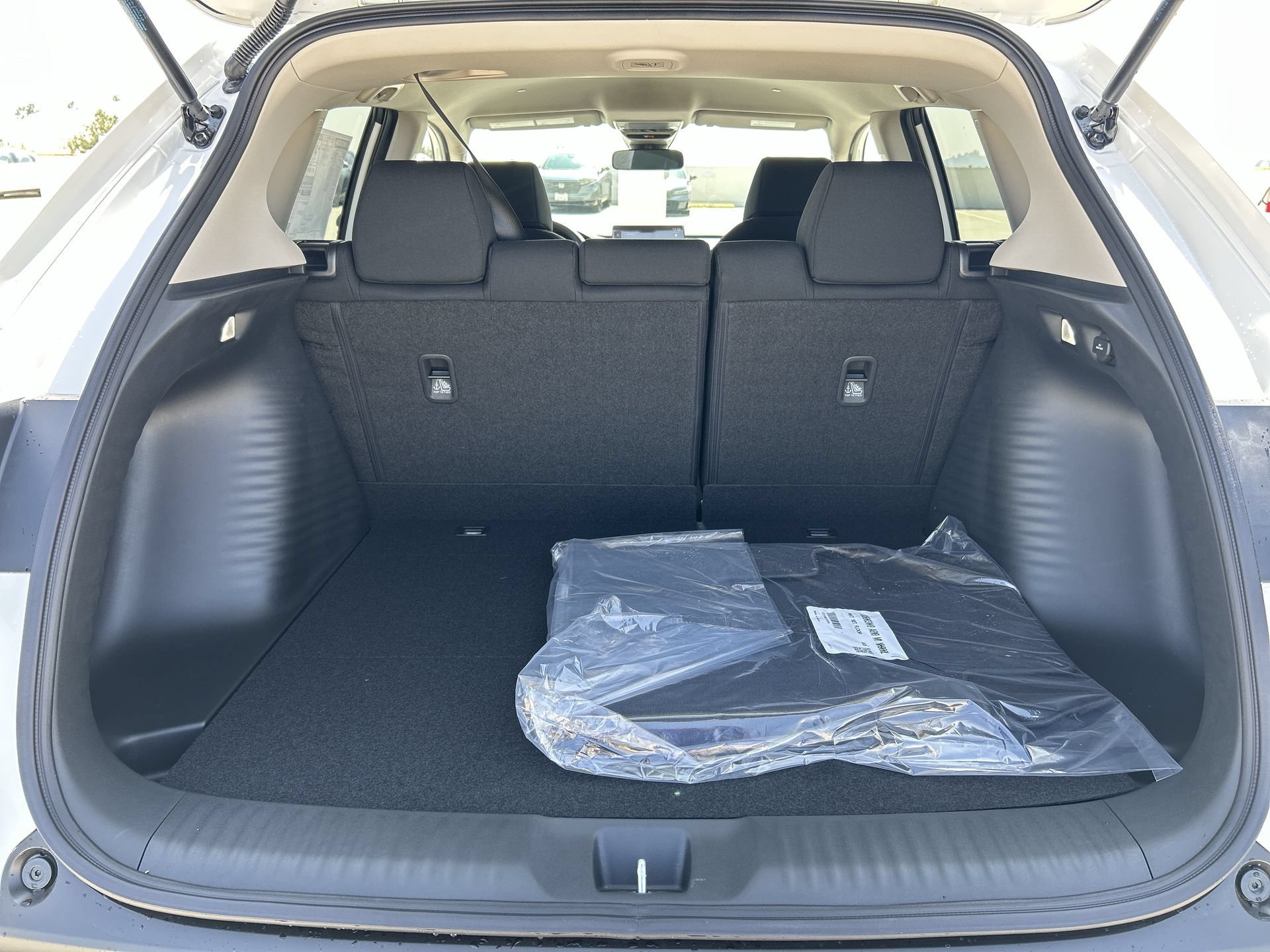 New 2027 Honda HR-V LX image 20