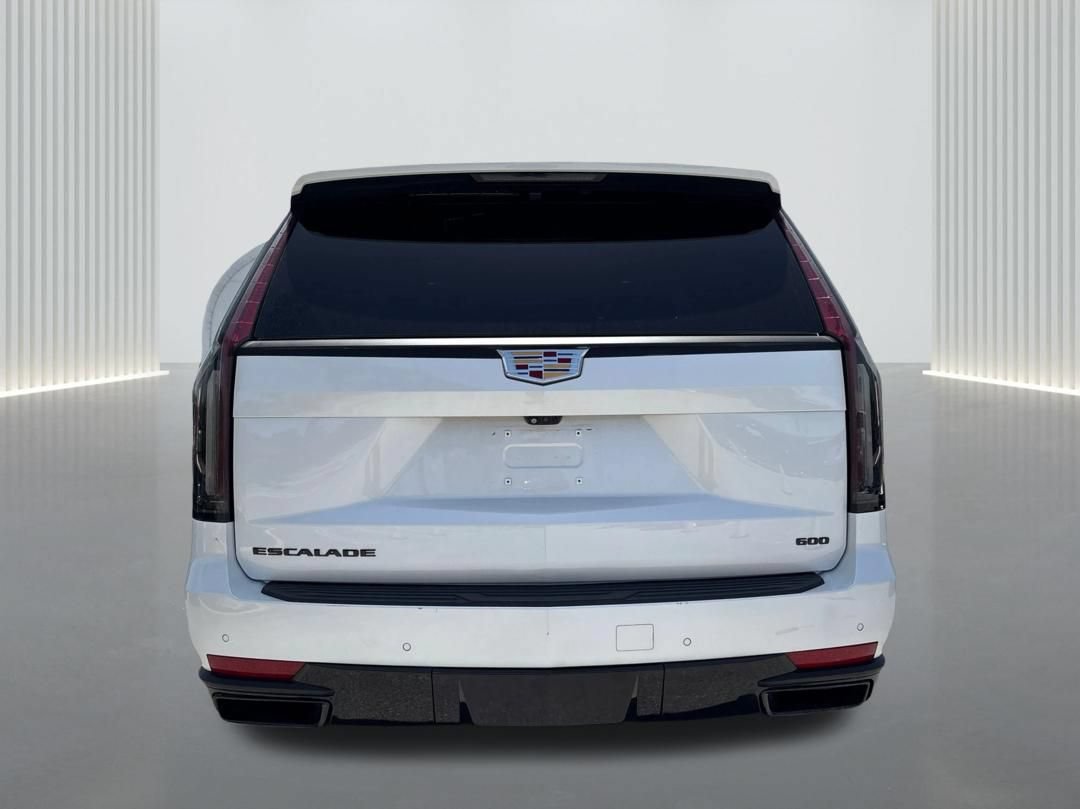 Certified 2022 Cadillac Escalade Premium Luxury w/ Performance Package AWD/4WD image 7
