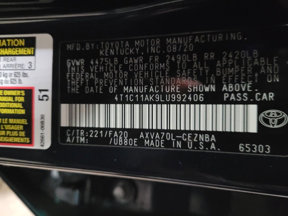Used 2020 Toyota Camry LE image 33