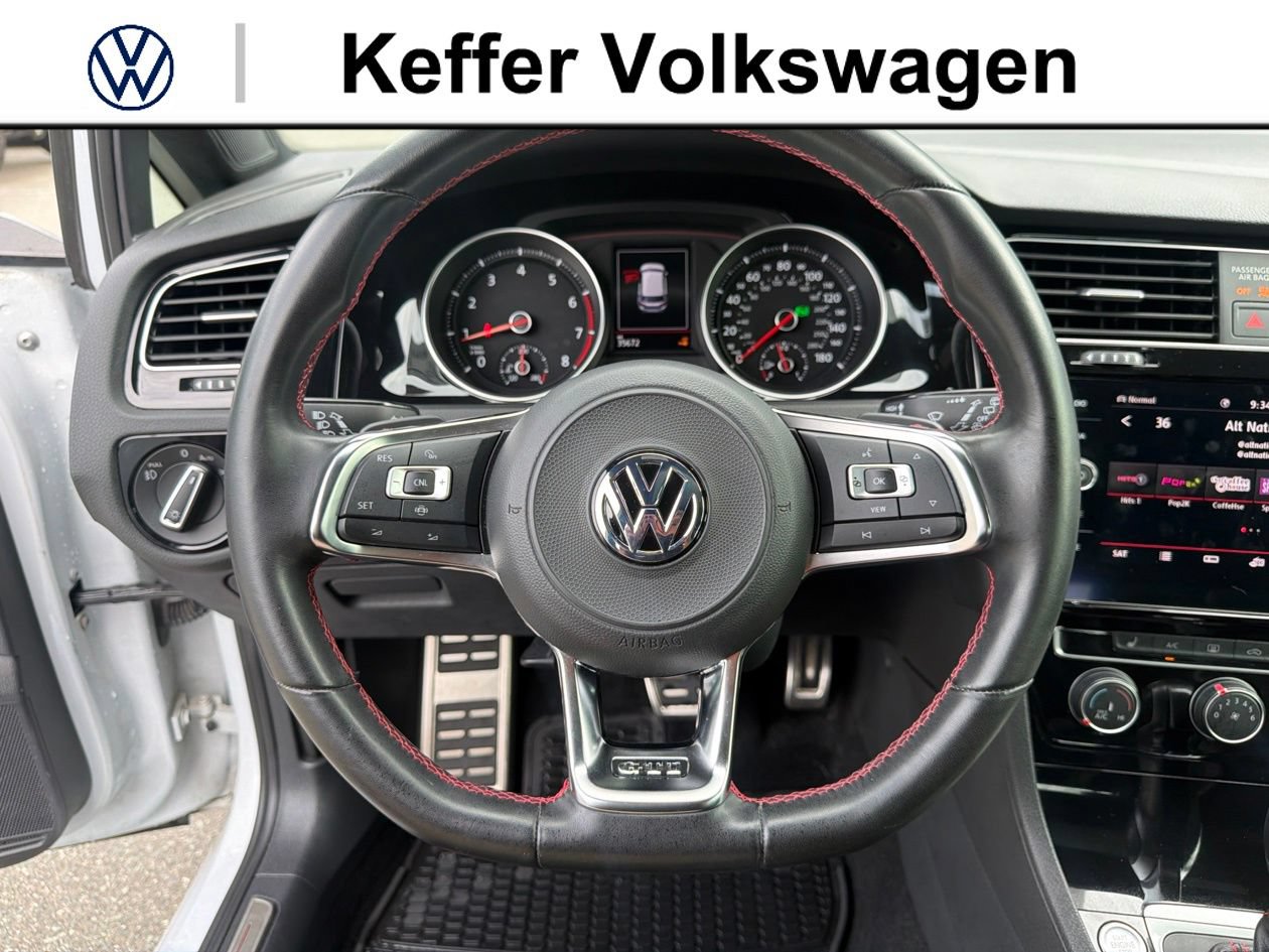 Used 2020 Volkswagen GTI SE FWD image 17