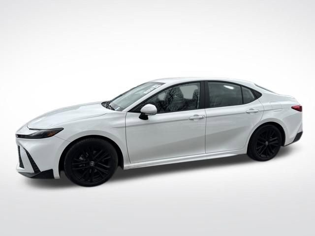 Used 2025 Toyota Camry SE FWD video 2