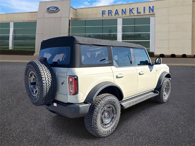 New 2025 Ford Bronco Outer Banks w/ Sasquatch Package image 7