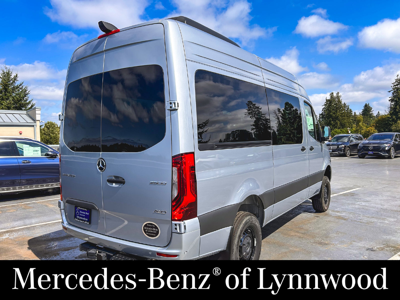 New 2026 Mercedes-Benz Sprinter 2500 image 9