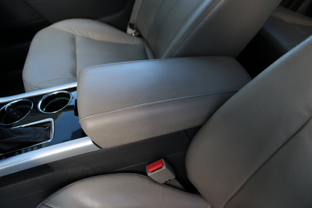 Used 2013 Ford Edge Limited FWD image 21