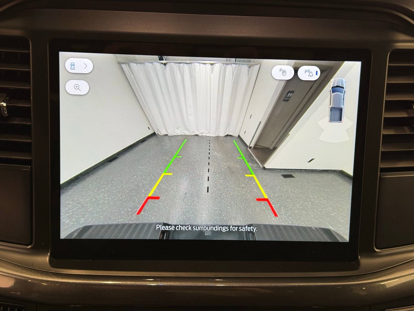 Used 2025 Ford F150 STX w/ Equipment Group 200A image 16