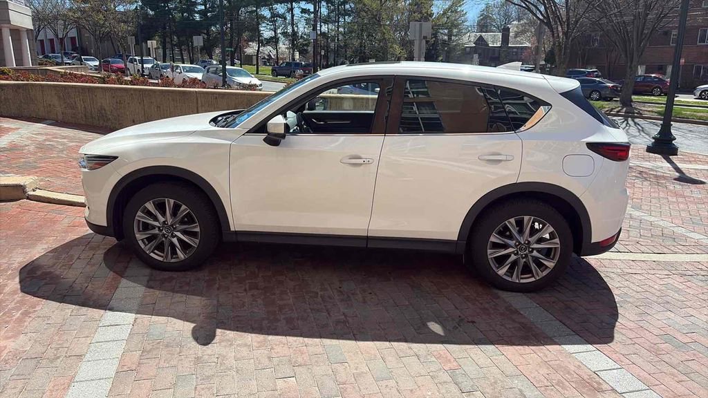 Used 2020 MAZDA CX-5 Grand Touring w/ GT Premium Package image 4