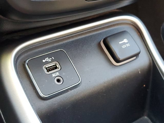 Used 2021 Jeep Compass Latitude FWD image 16