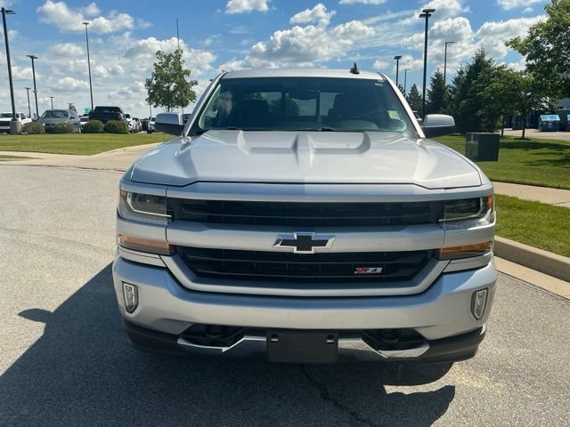Used 2017 Chevrolet Silverado 1500 LT w/ All Star Edition AWD/4WD image 9