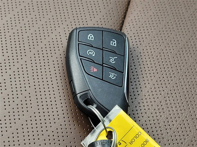 Used 2023 Chevrolet Suburban High Country image 25