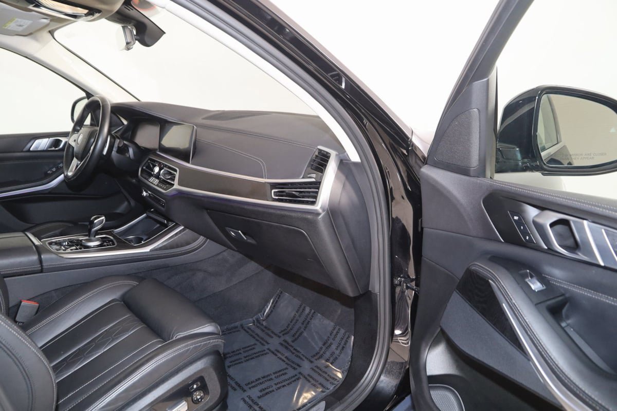 Used 2022 BMW X7 xDrive40i w/ Premium Package image 49