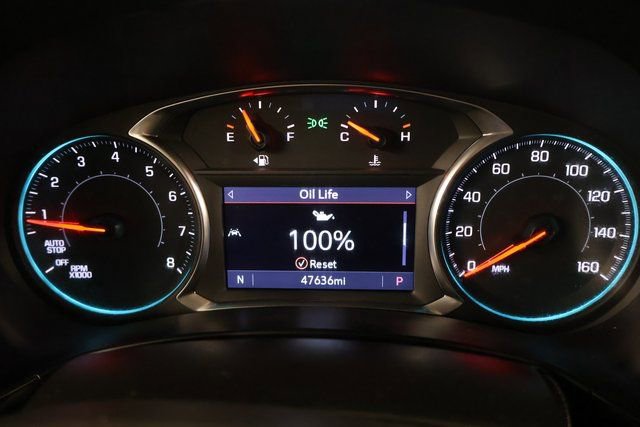 Used 2022 Chevrolet Equinox RS w/ RS Leather Package image 17