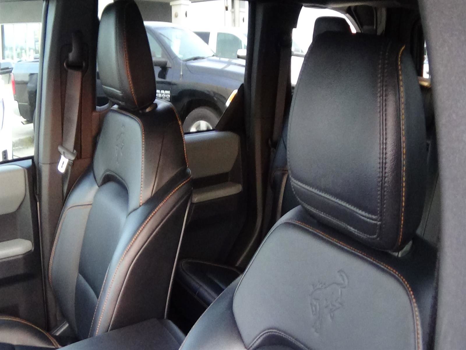 Used 2023 Ford Bronco Badlands image 15