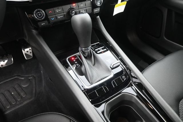 New 2026 Jeep Compass Latitude AWD/4WD image 30