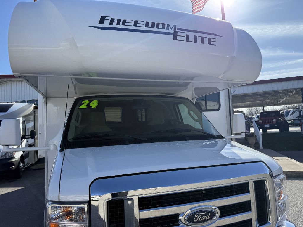 Used 2024 Ford E-350 and Econoline 350 Super Duty w/ Motorhome Prep Package image 34