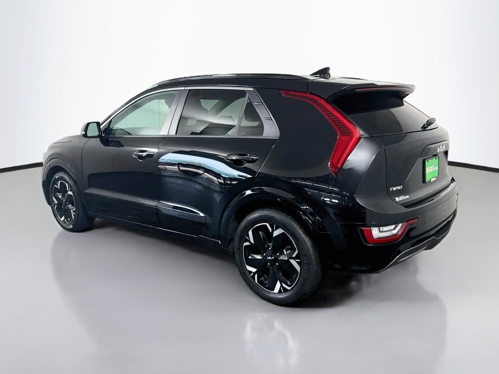 Used 2023 Kia Niro Wave FWD image 7