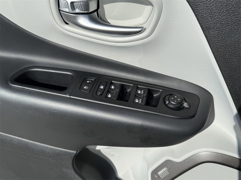 Used 2022 Jeep Renegade Limited image 19