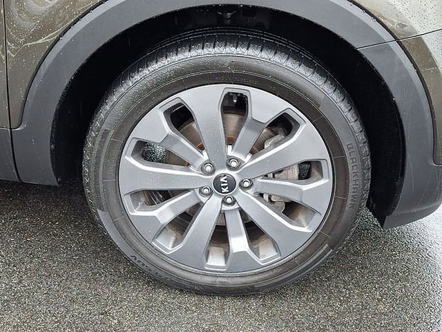 Used 2020 Kia Telluride S w/ S 8 Passenger Seating Package image 8