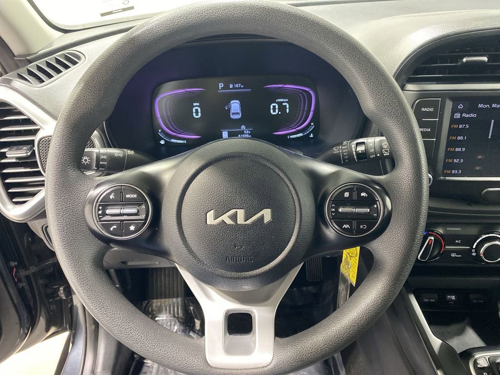 Used 2024 Kia Soul LX w/ Option Group 015 image 11