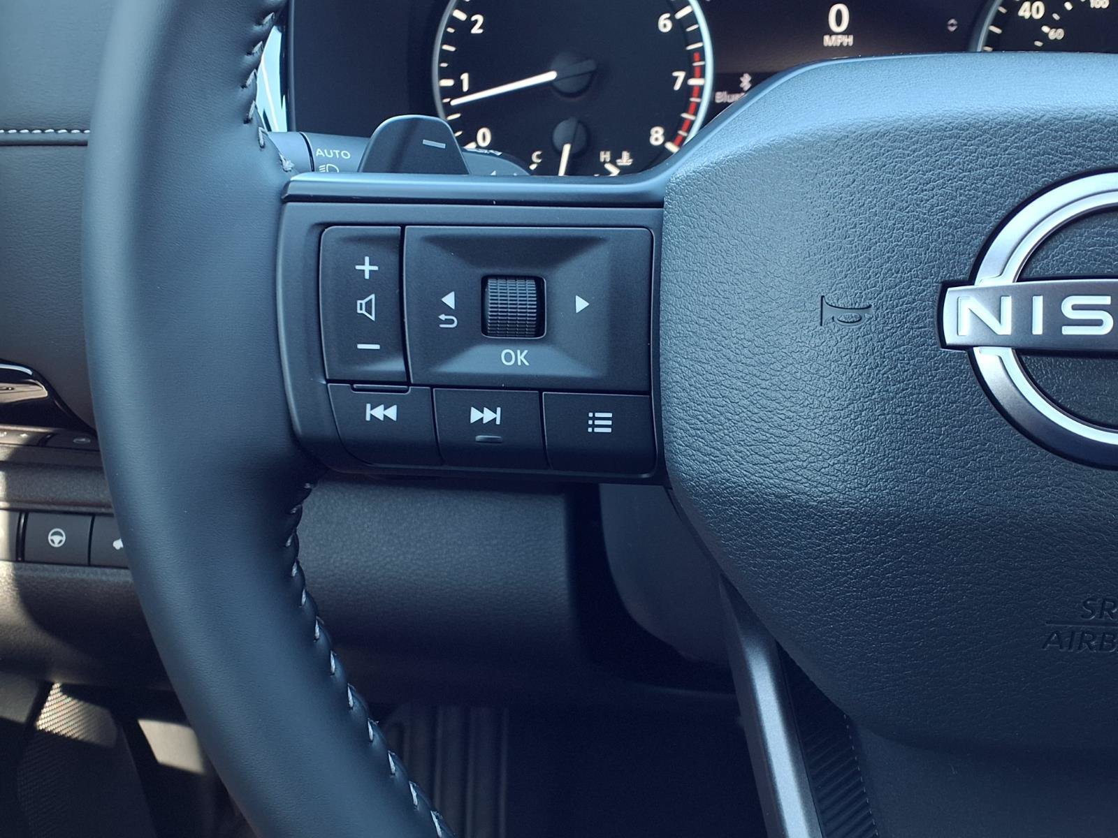 New 2026 Nissan Pathfinder SV FWD image 20