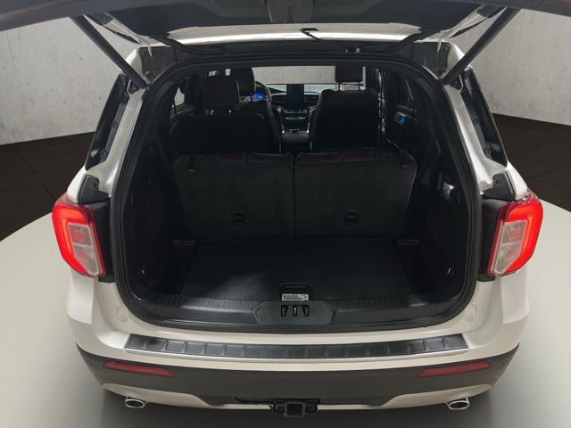 Used 2021 Ford Explorer Platinum w/ Premium Technology Package image 24