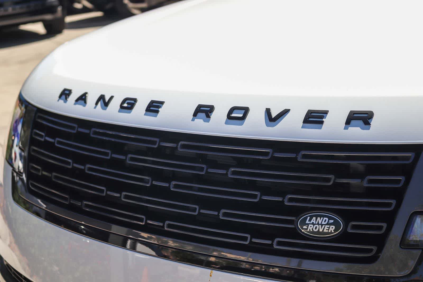 New 2026 Land Rover Range Rover SE AWD/4WD image 11