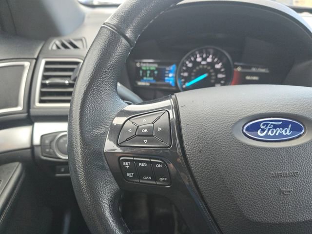 Used 2017 Ford Explorer XLT w/ Equipment Group 202A image 22